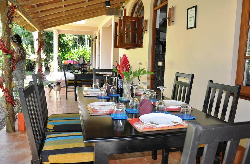 Shangri-Lanka Villa Bentota Eksteriør billede