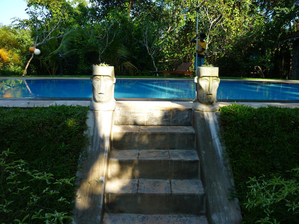 Shangri-Lanka Villa Bentota Eksteriør billede