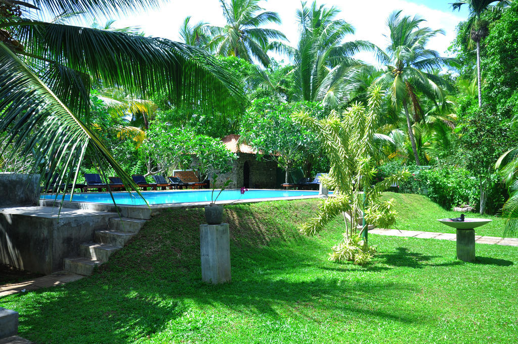 Shangri-Lanka Villa Bentota Eksteriør billede